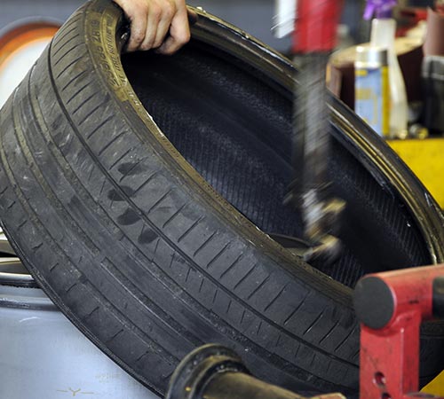 montaggio-gomme-magicar